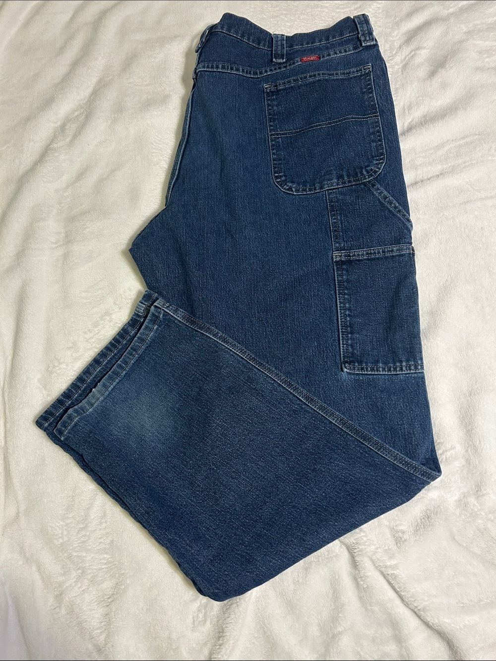 Wrangler Men's Navy Blue Relaxed Fit Jeans